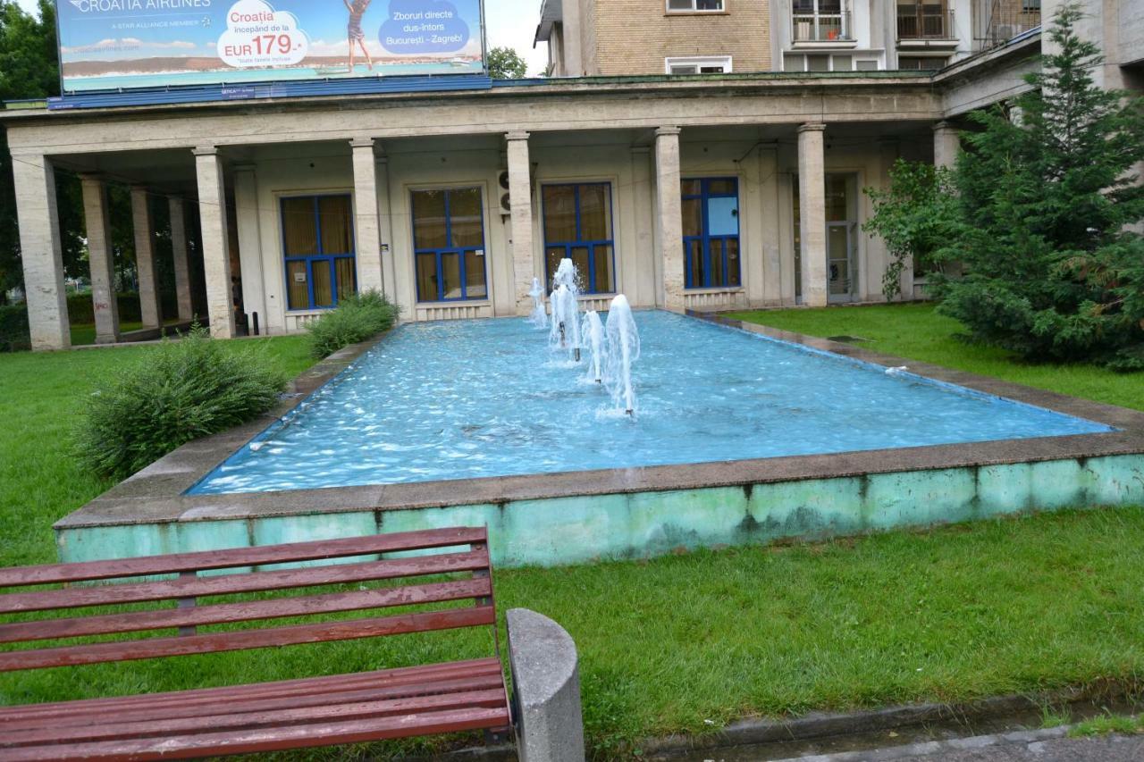 Panorama The Parliament Palace Bucarest Esterno foto